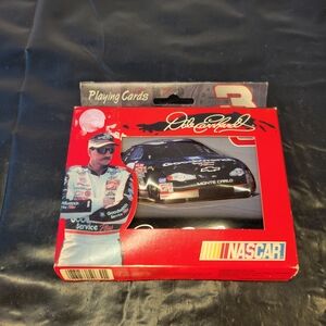2001 NASCAR Dale Earnhardt Sr. collectible tin containing two decks of playing c